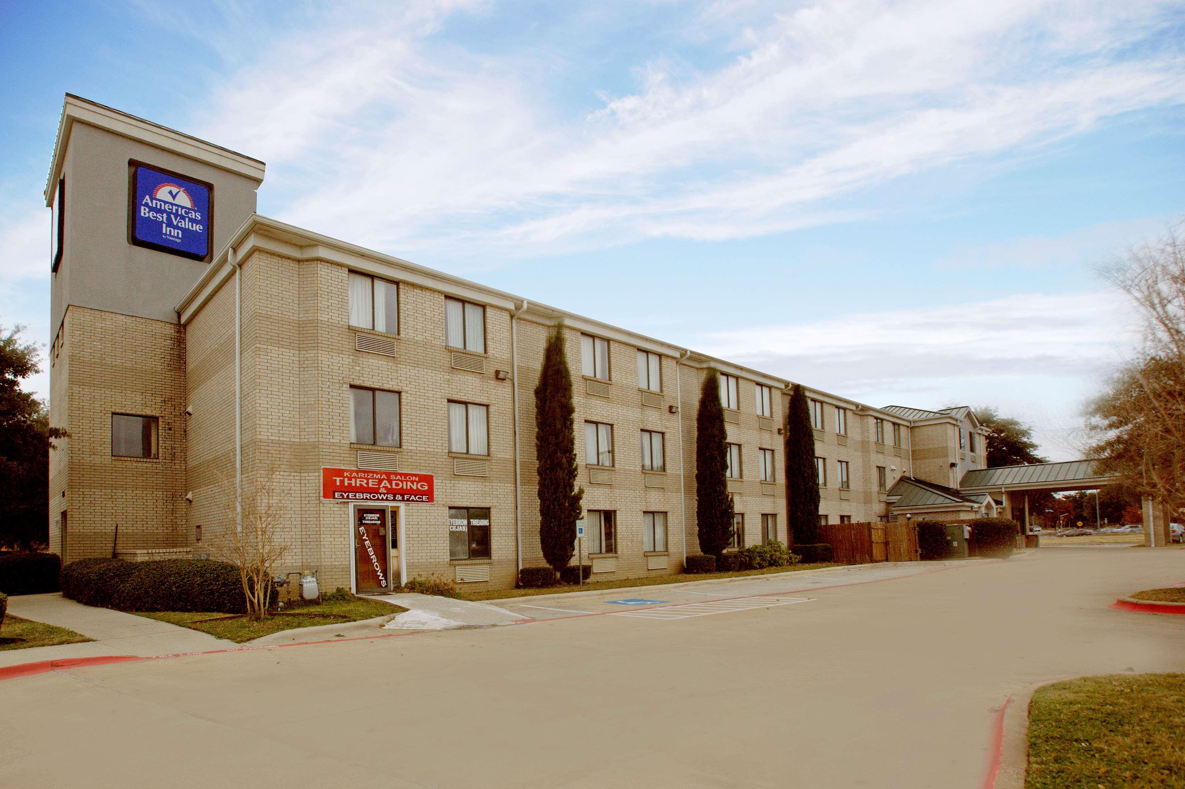 Americas Best Value Inn Адисън Екстериор снимка